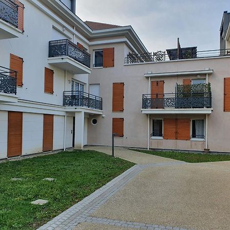 Appartement Cormeilles Eksteriør bilde